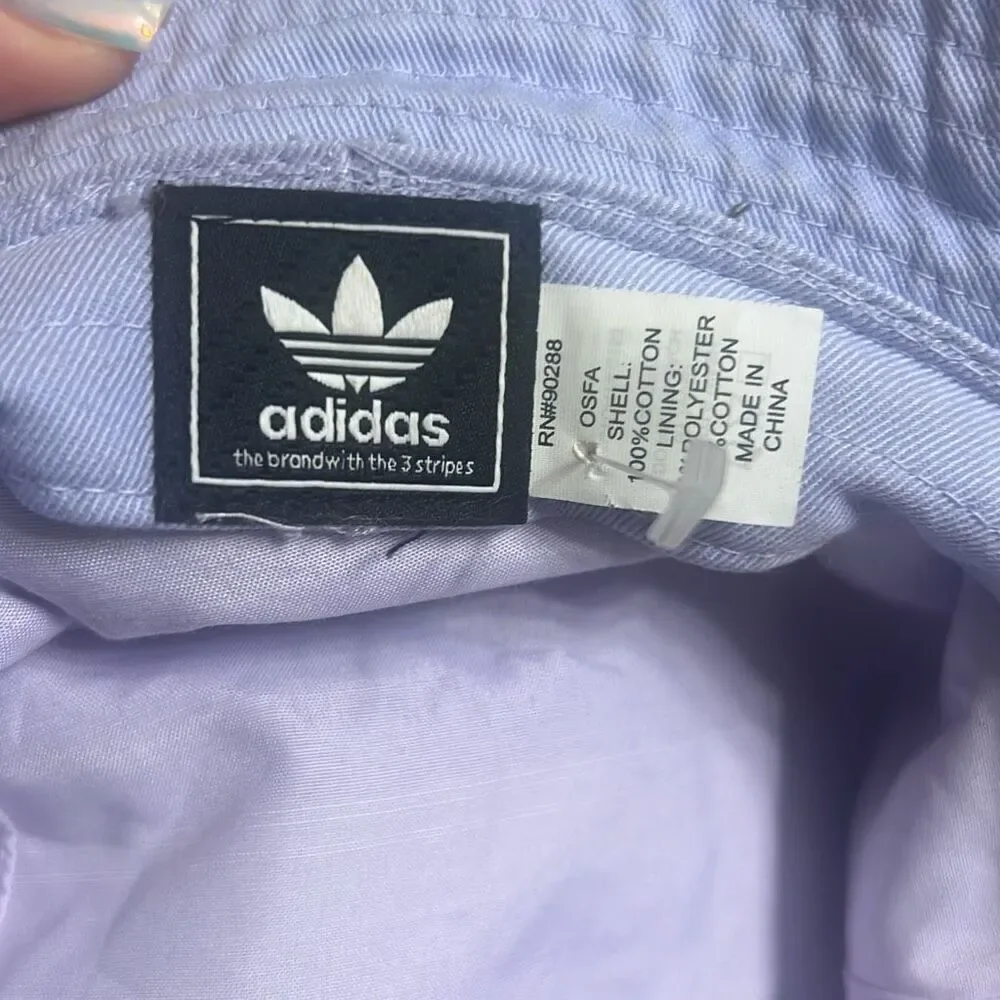 ✨Adidas LIGHT PURPLE WASHED BUCKET HAT✨